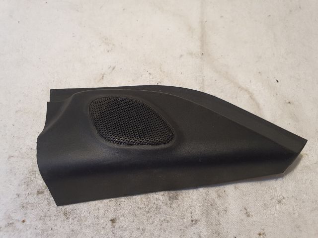 bontott SUZUKI BALENO Jobb A Oszlop Hangszóró