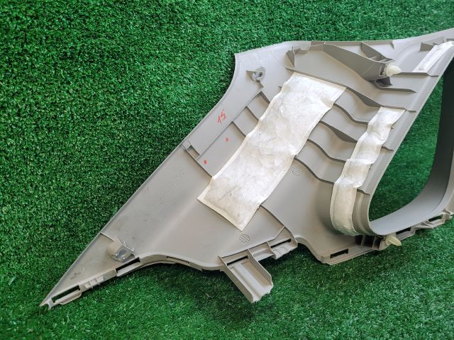 bontott SUZUKI BALENO Jobb C Oszlop Burkolat