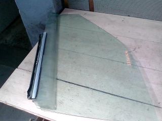 bontott SUZUKI BALENO Jobb első Ablak