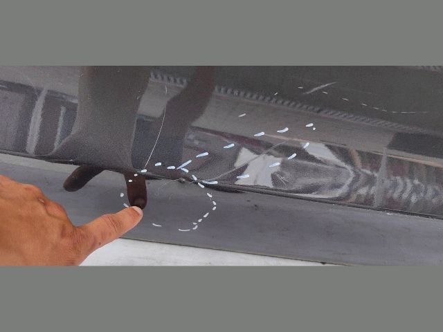 bontott SUZUKI BALENO Jobb első Ajtó (Üres lemez)