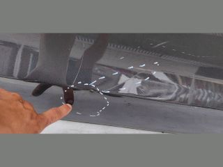 bontott SUZUKI BALENO Jobb első Ajtó (Üres lemez)