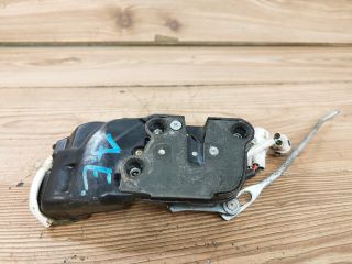 bontott SUZUKI BALENO Jobb első Ajtózár