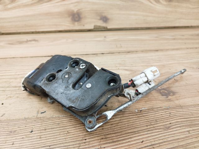 bontott SUZUKI BALENO Jobb első Ajtózár