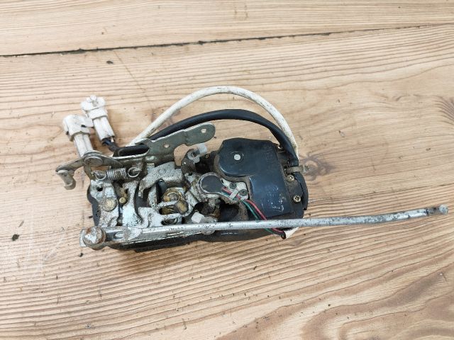 bontott SUZUKI BALENO Jobb első Ajtózár