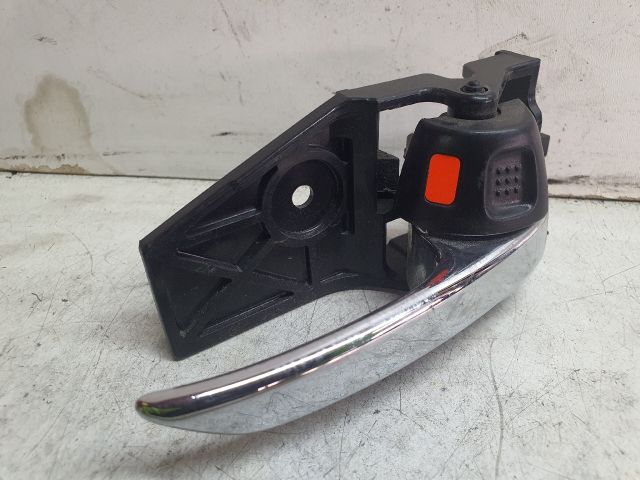 bontott SUZUKI BALENO Jobb első Belső Kilincs