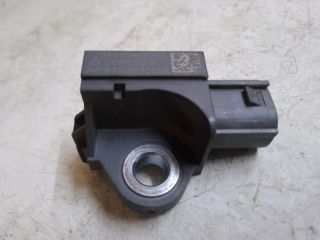 bontott SUZUKI BALENO Jobb első Oldal Ütközés Érzékelő