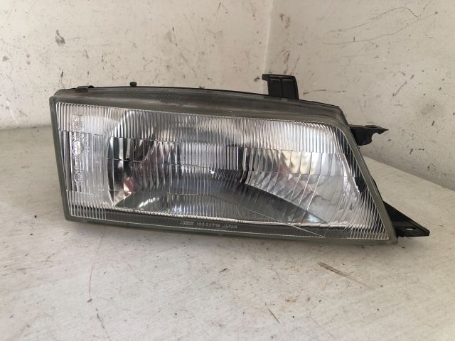 bontott SUZUKI BALENO Jobb Fényszóró