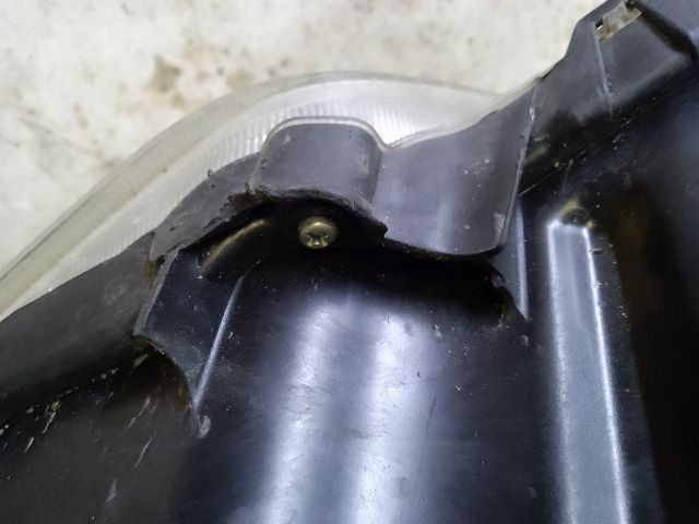 bontott SUZUKI BALENO Jobb Fényszóró