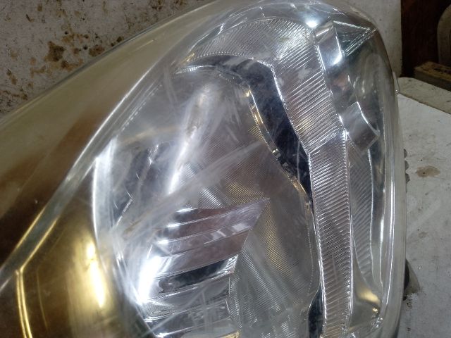 bontott SUZUKI BALENO Jobb Fényszóró