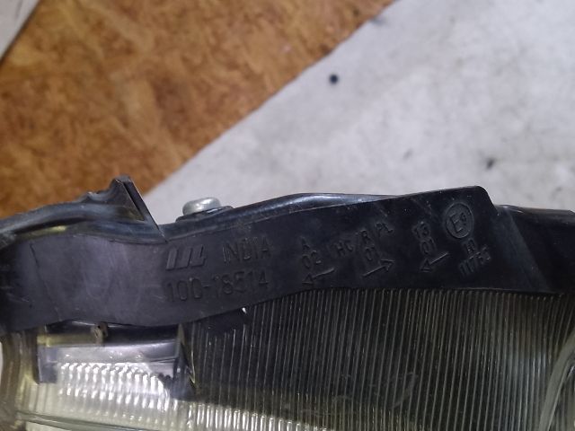 bontott SUZUKI BALENO Jobb Fényszóró