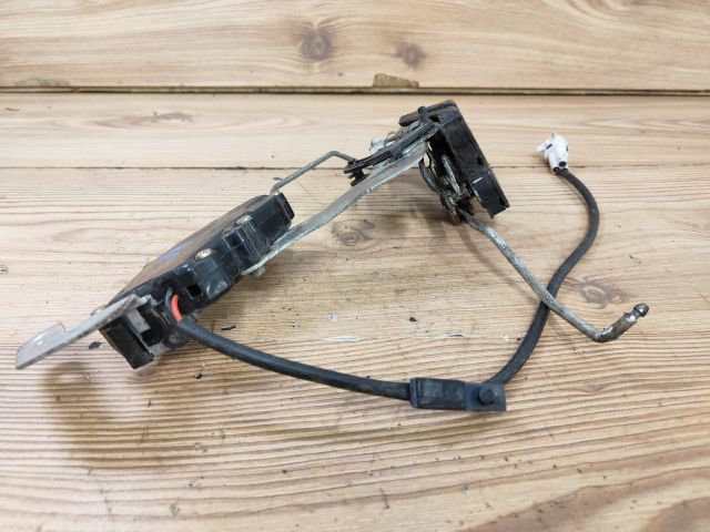 bontott SUZUKI BALENO Jobb hátsó Ajtózár