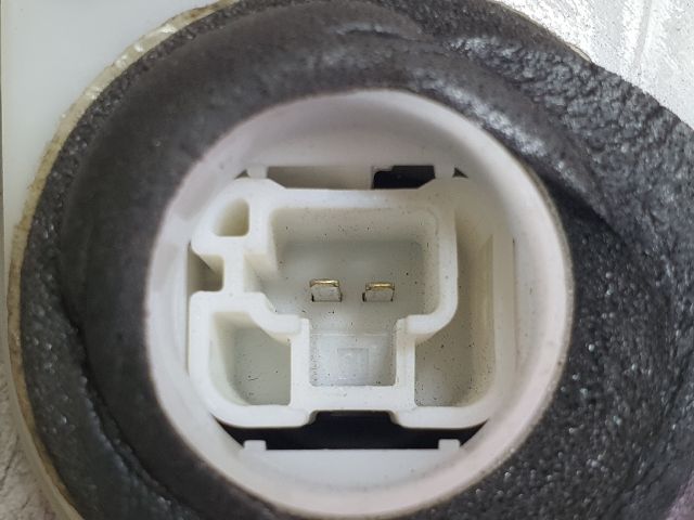 bontott SUZUKI BALENO Jobb hátsó Ajtózár