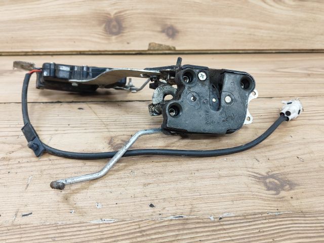 bontott SUZUKI BALENO Jobb hátsó Ajtózár