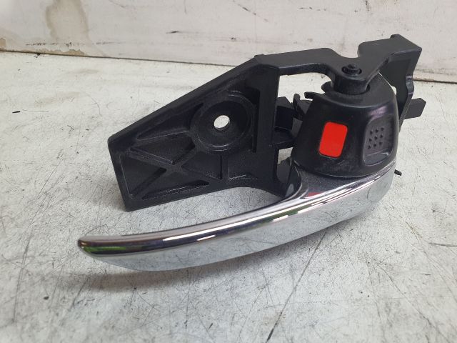 bontott SUZUKI BALENO Jobb hátsó Belső Kilincs