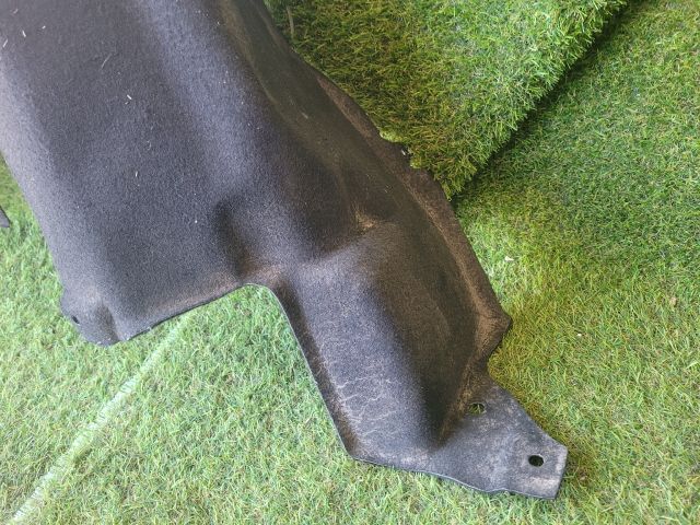 bontott SUZUKI BALENO Jobb hátsó Dobbetét (Kerékjárati, Műanyag)