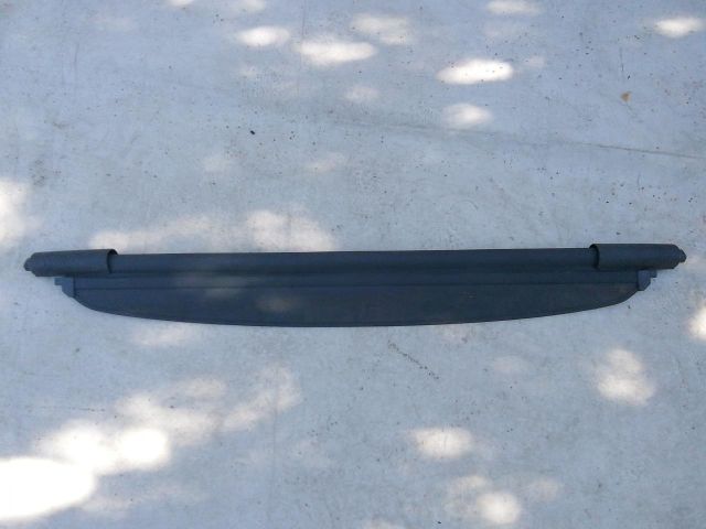 bontott SUZUKI BALENO Kalaptartó