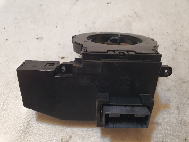 bontott SUZUKI BALENO Kormányszög Jeladó