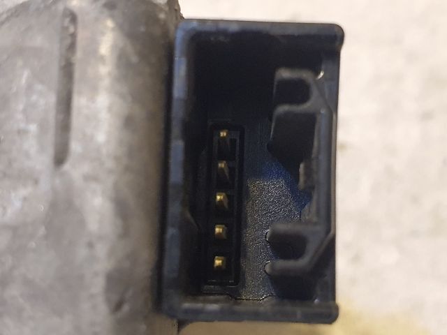 bontott SUZUKI BALENO Kormányzár (Elektromos)