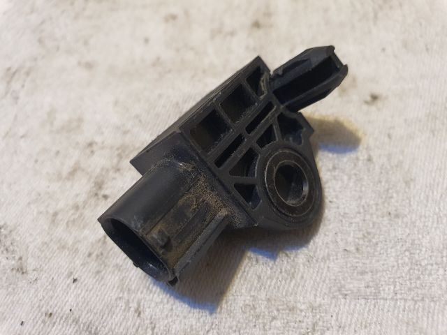 bontott SUZUKI BALENO Központi Ütközés Érzékelő