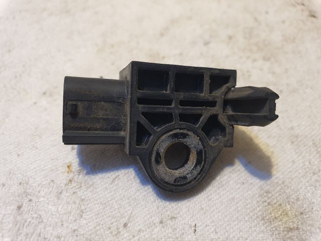 bontott SUZUKI BALENO Központi Ütközés Érzékelő