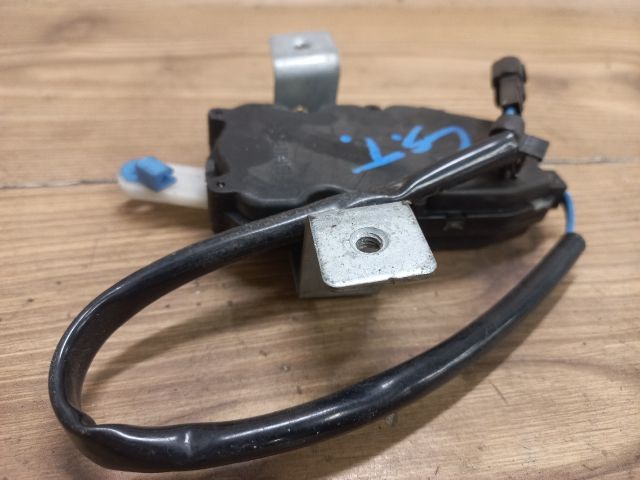 bontott SUZUKI BALENO Központizár Motor Csomagtérajtó