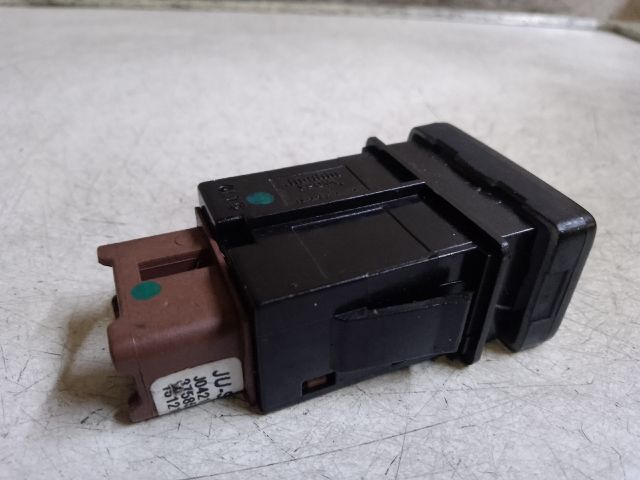 bontott SUZUKI BALENO Menetstabilizátor Kapcsoló