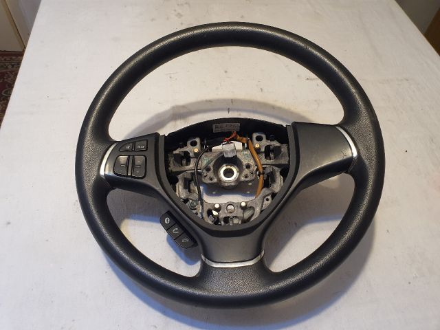 bontott SUZUKI BALENO Multikormány