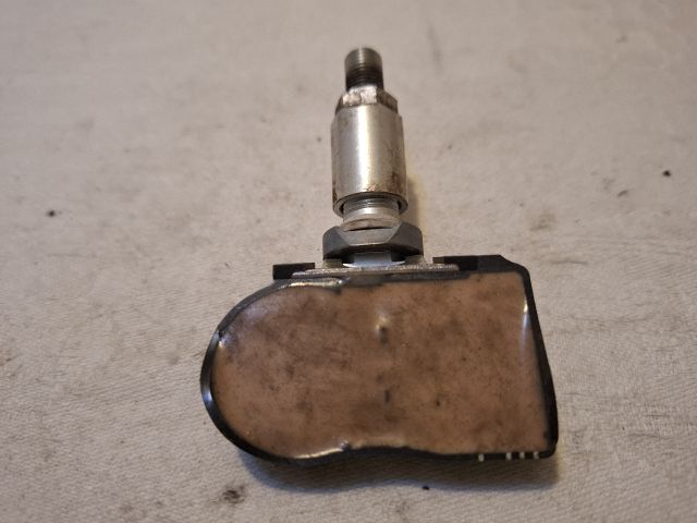 bontott SUZUKI BALENO Okos Kerékszelep