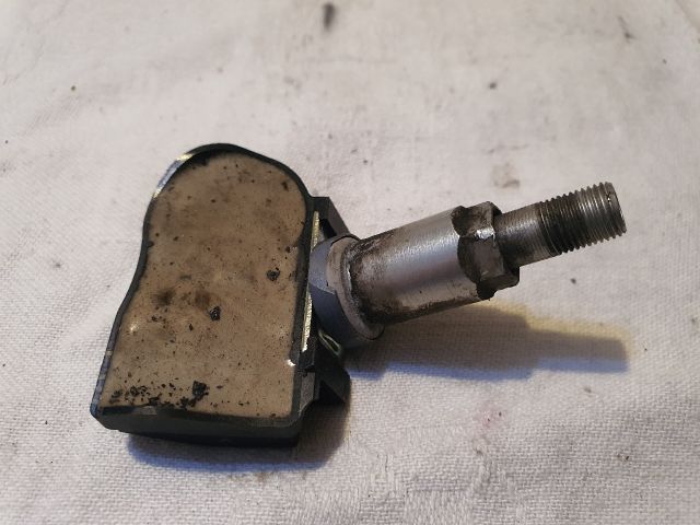 bontott SUZUKI BALENO Okos Kerékszelep