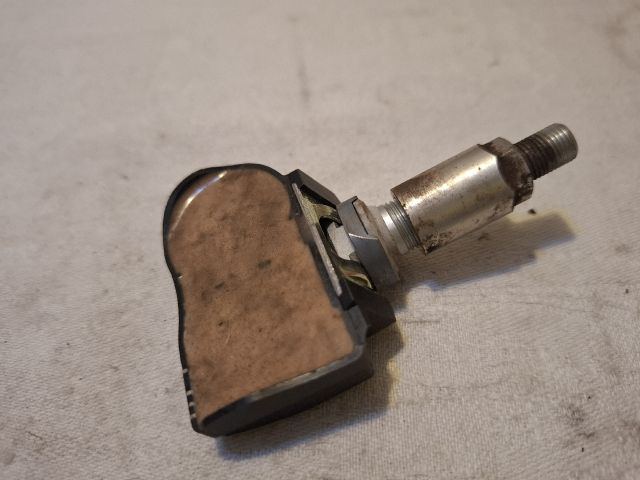 bontott SUZUKI BALENO Okos Kerékszelep