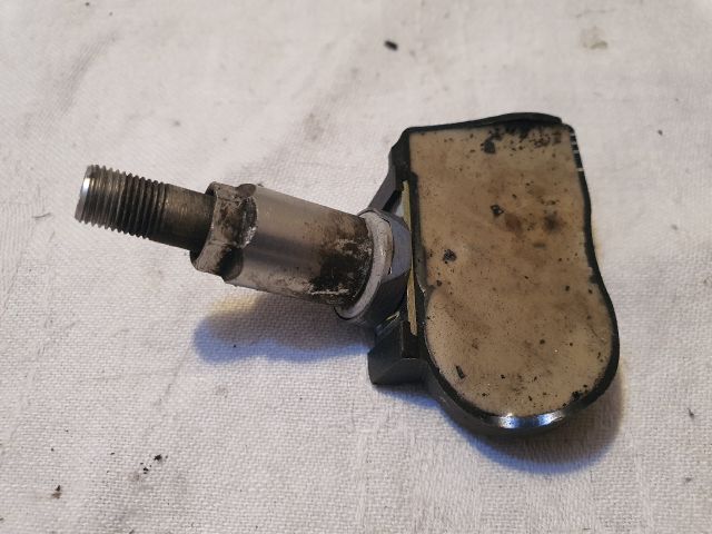 bontott SUZUKI BALENO Okos Kerékszelep