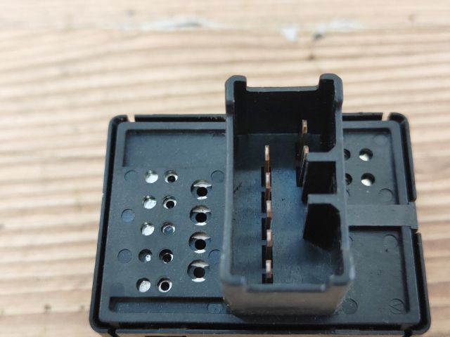 bontott SUZUKI BALENO Tükör Kapcsoló