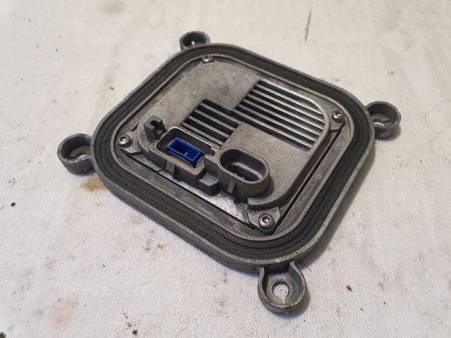 bontott SUZUKI BALENO Xenon Trafó