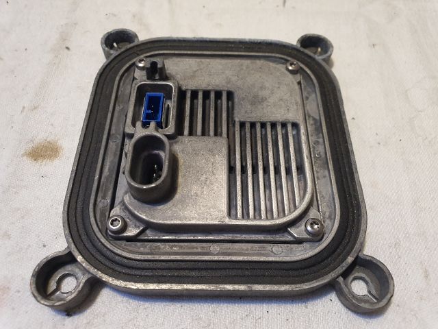 bontott SUZUKI BALENO Xenon Trafó