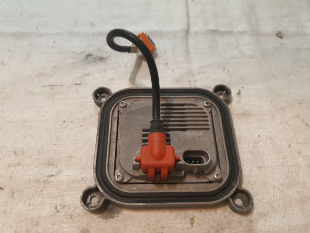 bontott SUZUKI BALENO Xenon Trafó