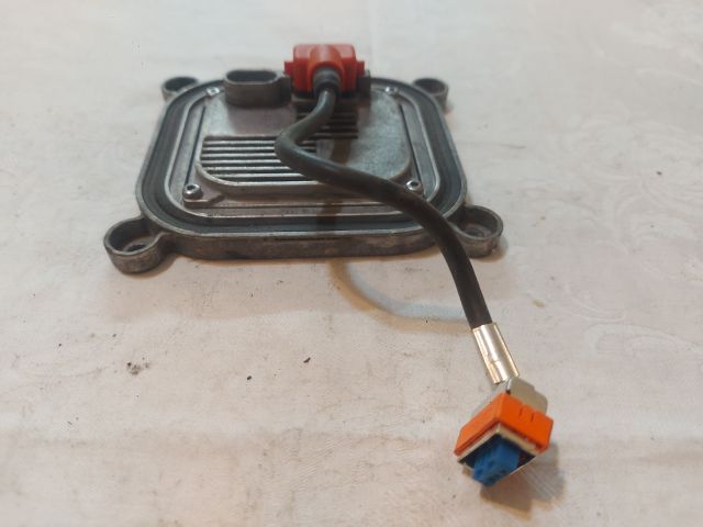 bontott SUZUKI BALENO Xenon Trafó