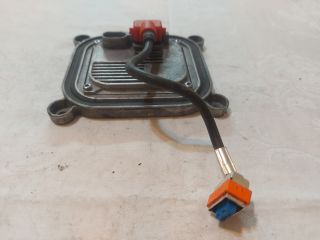 bontott SUZUKI BALENO Xenon Trafó