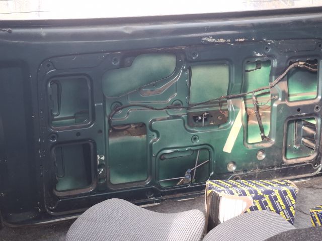 bontott SUZUKI CARRY Váltó Kulissza