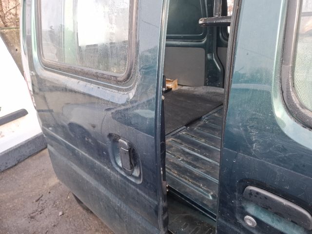 bontott SUZUKI CARRY Bal első Ajtó (Részeivel)