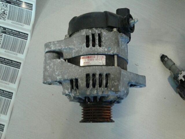 bontott SUZUKI CELERIO Generátor