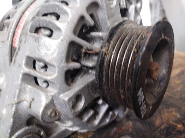 bontott SUZUKI CELERIO Generátor