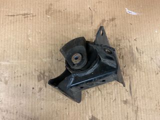 bontott SUZUKI CELERIO Motor Tartó Bak Bal