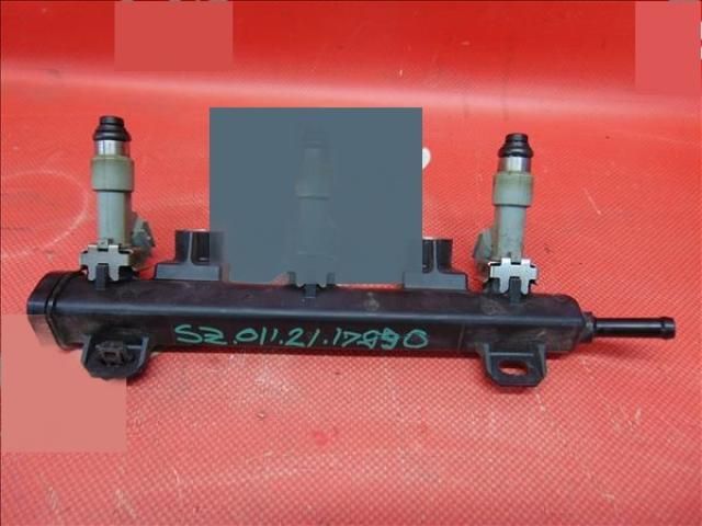 bontott SUZUKI CELERIO Porlasztó Sor / Híd