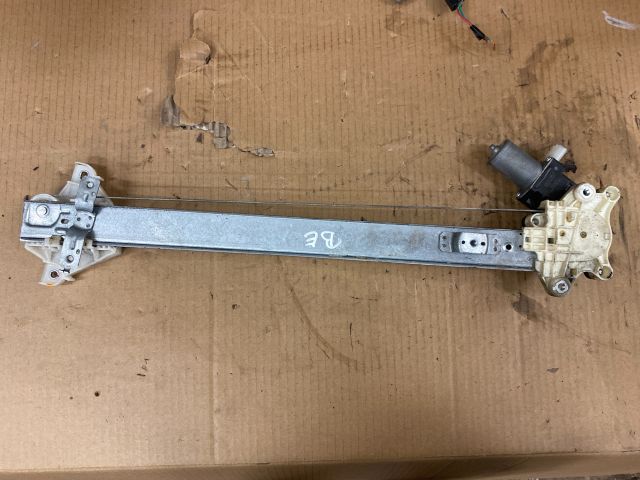 bontott SUZUKI CELERIO Bal első Ablakemelő Szerkezet (Elektromos)