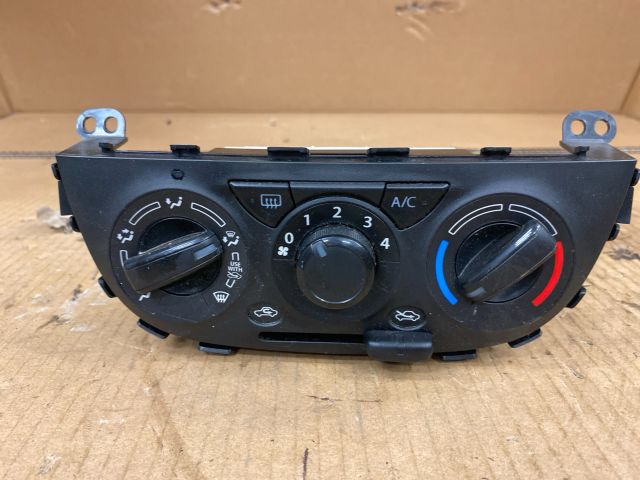 bontott SUZUKI CELERIO Fűtéskapcsoló (manuális klímás)