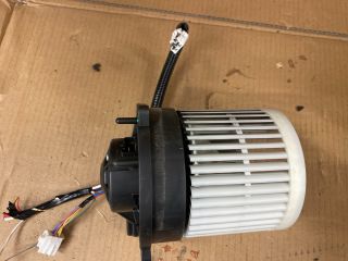 bontott SUZUKI CELERIO Fűtőmotor (Klímás)