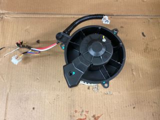 bontott SUZUKI CELERIO Fűtőmotor (Klímás)