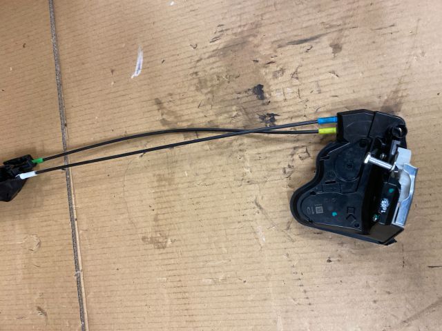 bontott SUZUKI CELERIO Jobb első Ajtózár