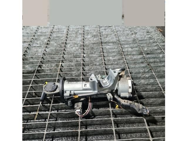 bontott SUZUKI GRAND VITARA Gyújtáskapcsoló