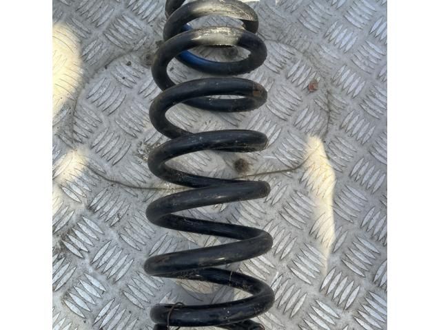 bontott SUZUKI GRAND VITARA Hátsó Rugó